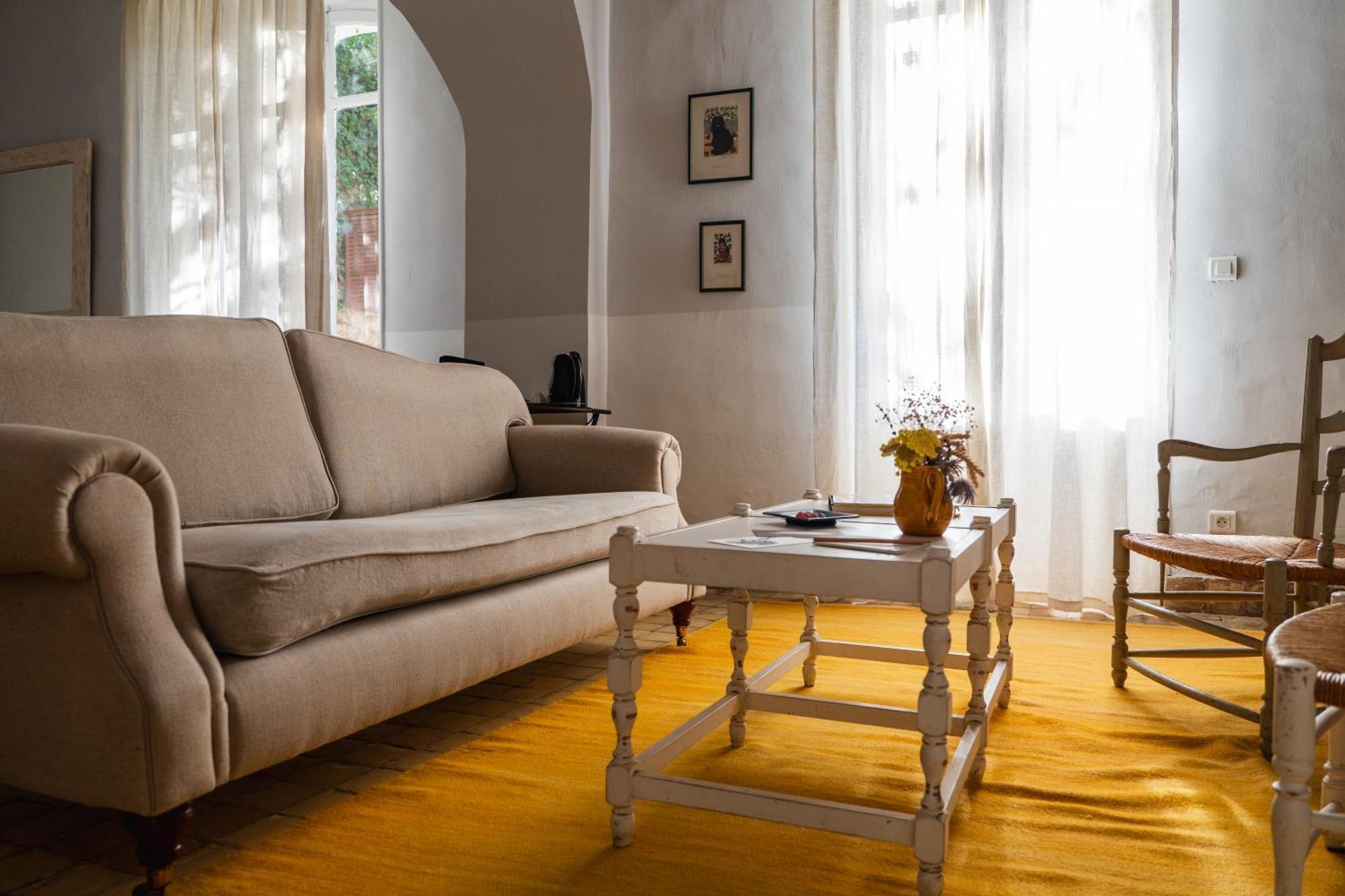 Le Galinier Lourmarin, A Beaumier Guesthouse Værelse billede